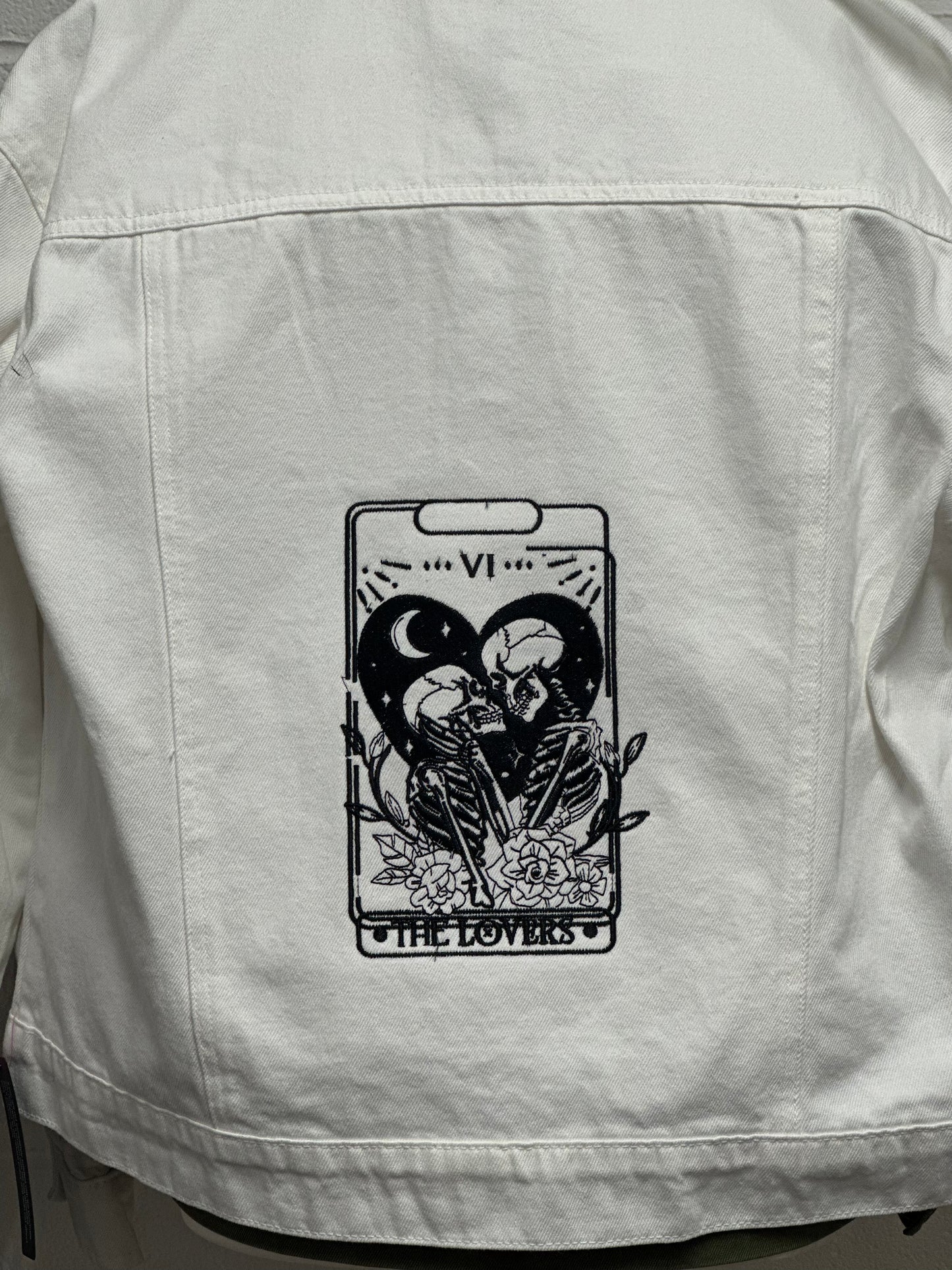 The Lovers Tarot Embroidered White Denim Jacket – Customisable